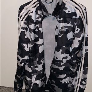 Adidas White N Black Camo Windbreaker